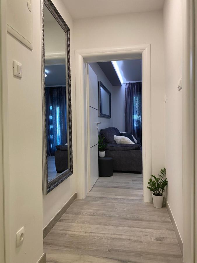 Apartment Bono Baska Voda Bagian luar foto